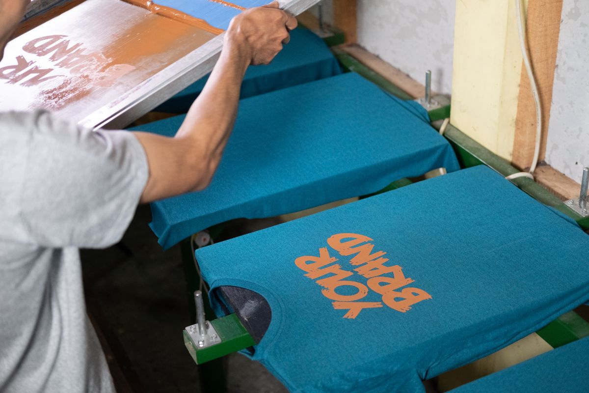 Producing top notch t shirts with ink and machine printing for the finest quality results
