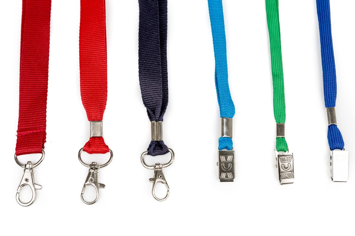 Different types of hooks in lanyards shown in the image