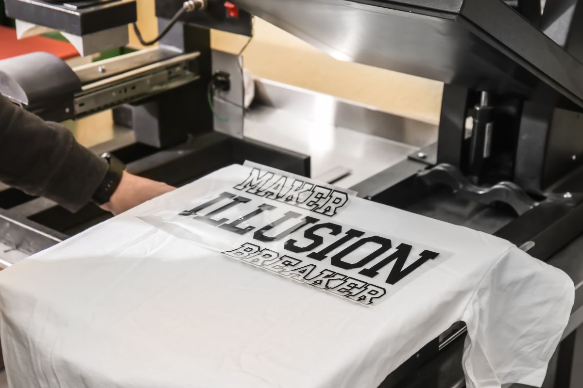 Printing t shirts using machine with special message