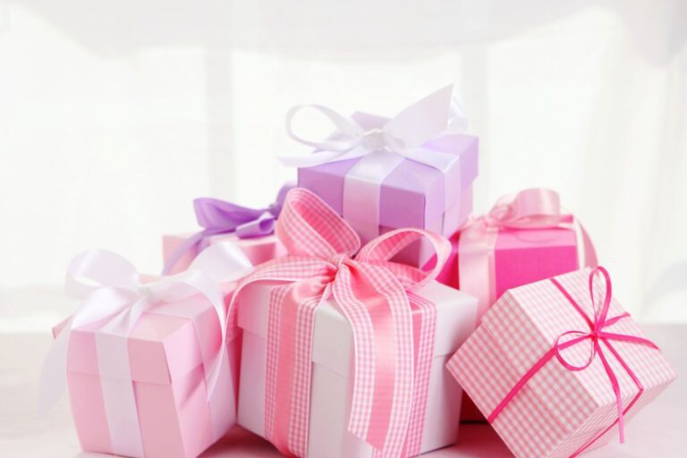 Lots of sports corporate gifts