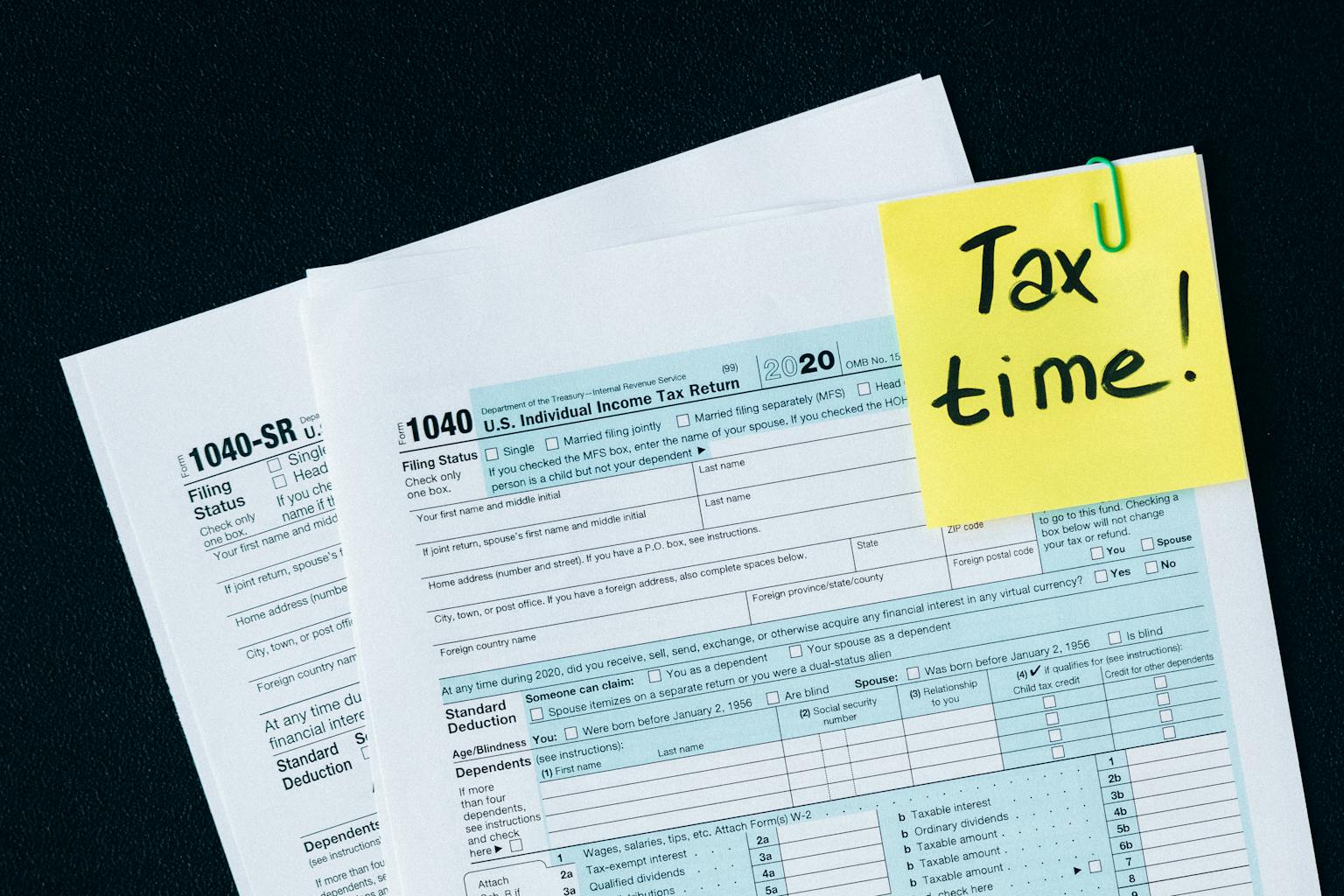 is-company-swag-taxable-understanding-employee-gifts-and-irs-guidelines