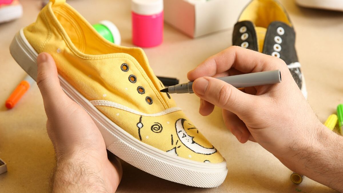 How to Dye Canvas Sneakers: Easy Steps for Stunning Custom Shoes
