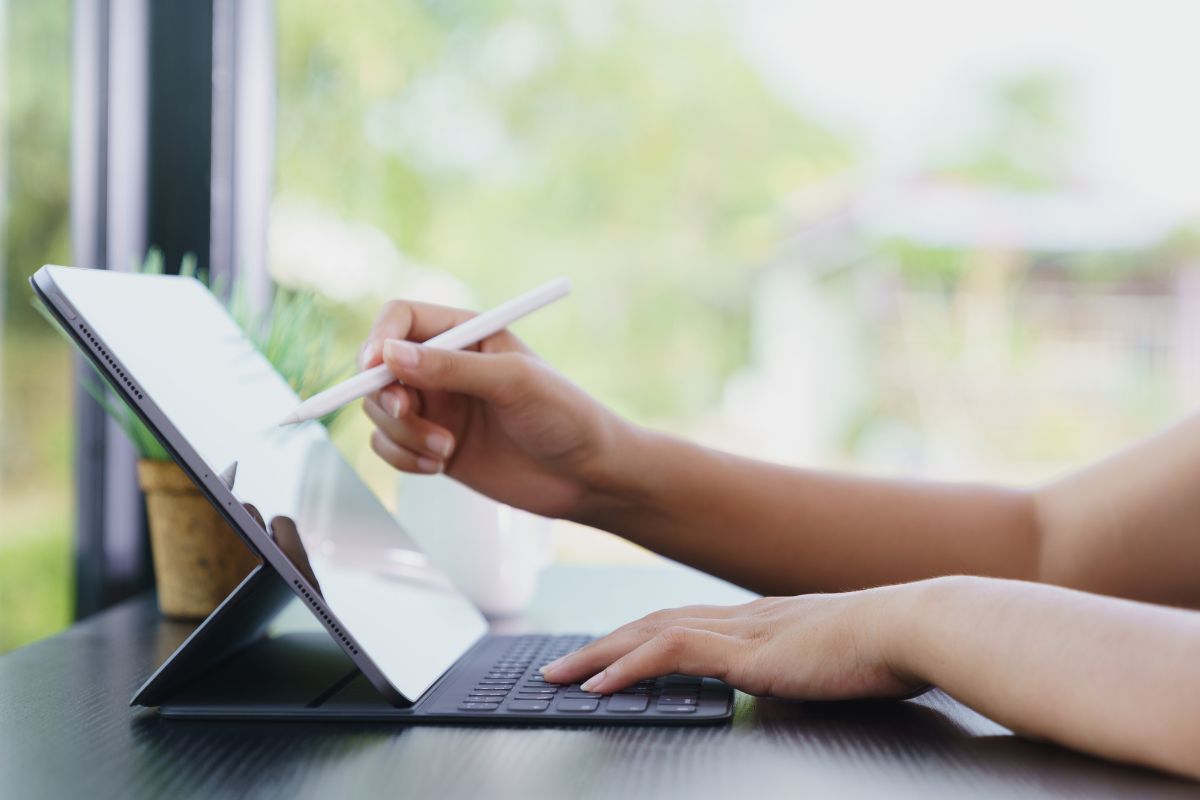 The Ultimate Guide to Custom Stylus Pens