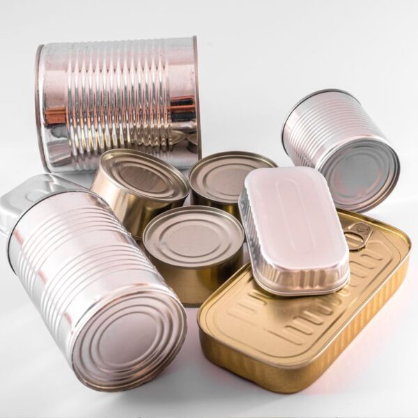 Various tin containers kept together for personalization